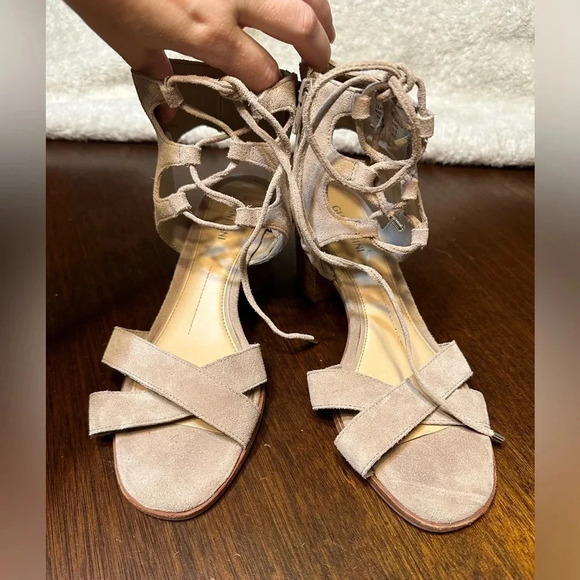Gianni Bini Shoes - Gianni Bini Women’s 7M Leather Strappy Lace Up Wedge Platform Summer Spring Heel